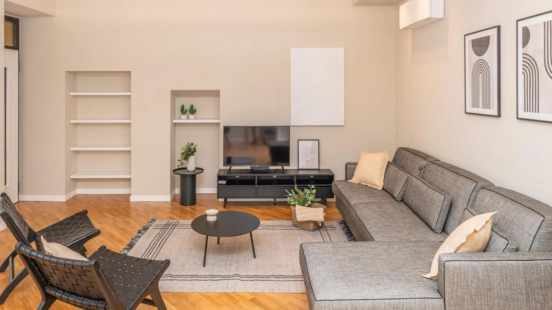 Historical Center Brand New Gem Apartment Como